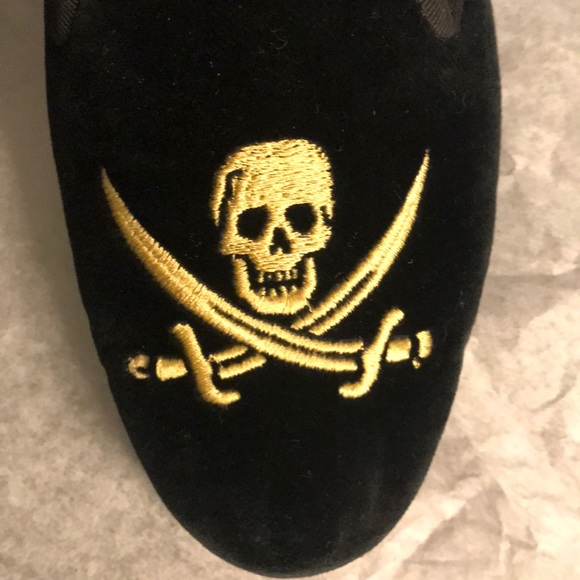 Stubbs and Wootton Skull Velvet Slippers - Picture 3 of 6